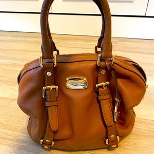 MICHAEL KORS - buttery soft leather